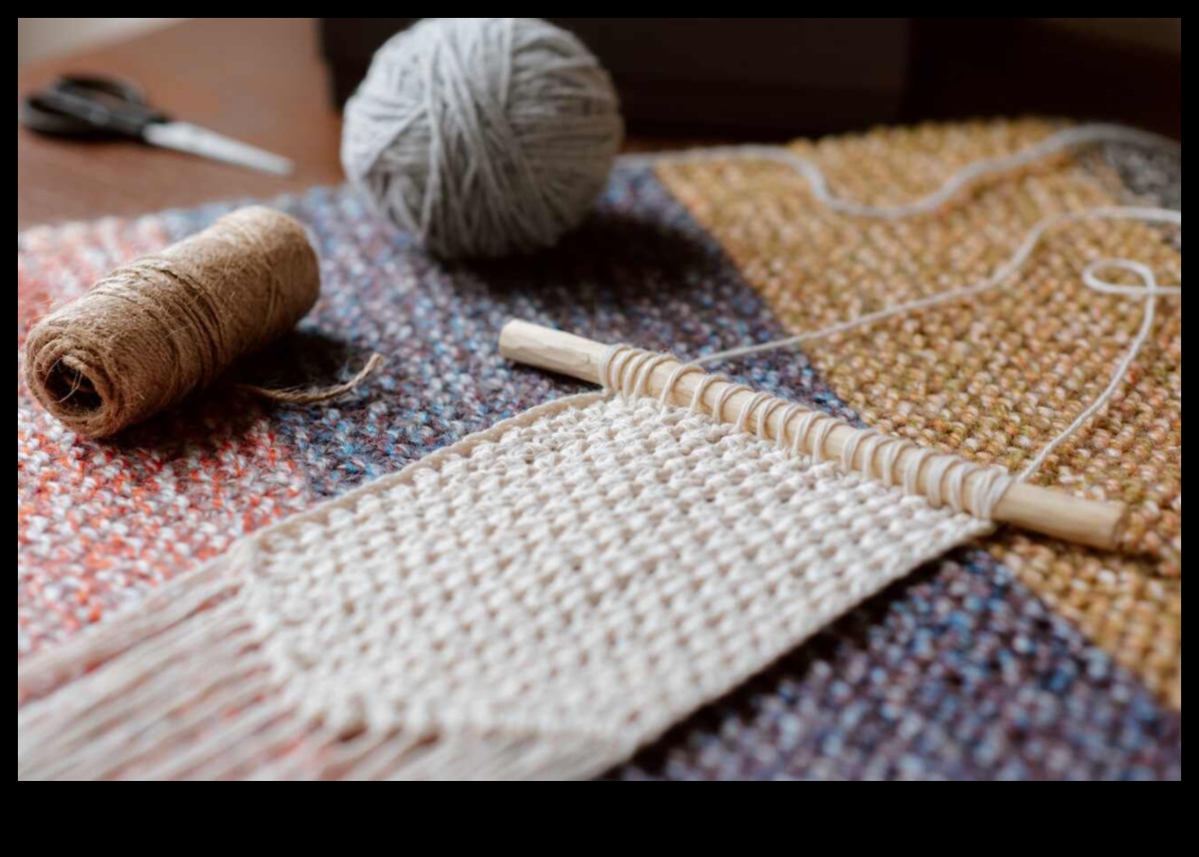 Bucuria de a lucra manual: accesorii DIY pentru fiecare ocazie