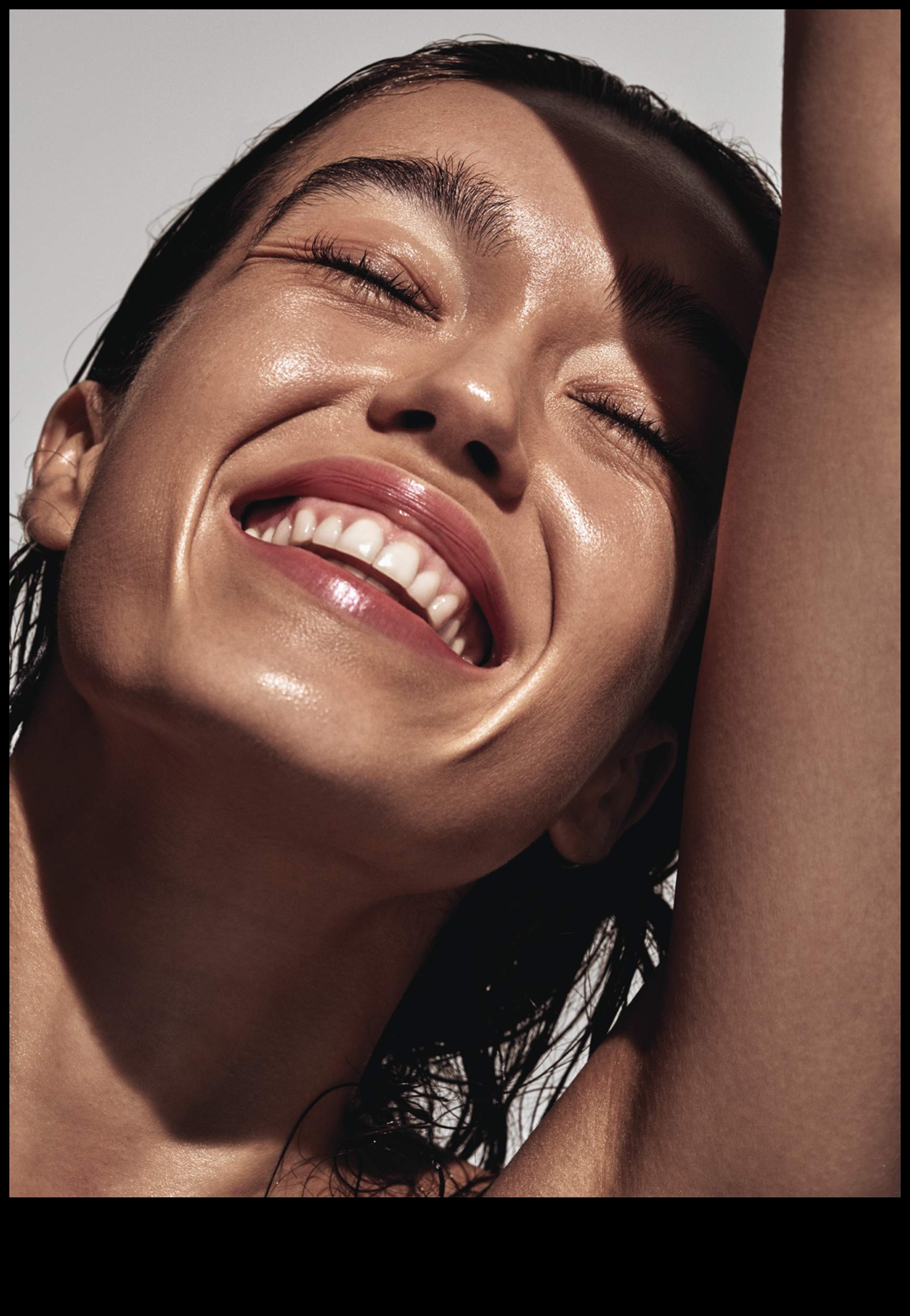 Strălucire fără efort: obținerea unui ten strălucitor cu machiaj natural