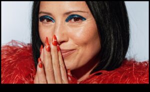 Fond de ten pentru toate vârstele: Adaptează-ți rutina de machiaj pe măsură ce îmbătrânești